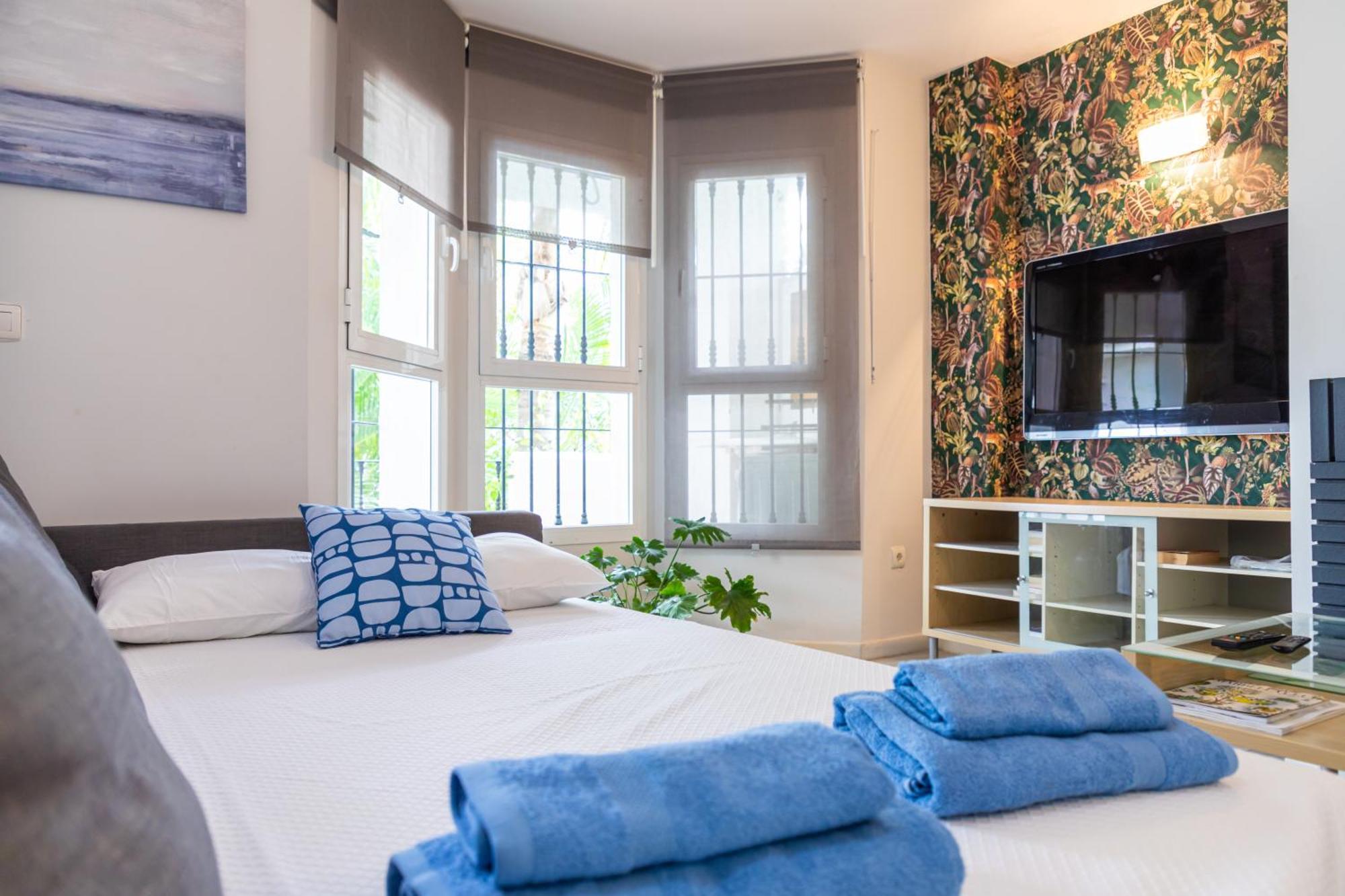 Ab Properties - Design Penthouse Marbella - Puerto Banus - Golden Mile - Pool And Tropical Garden View Eksteriør bilde