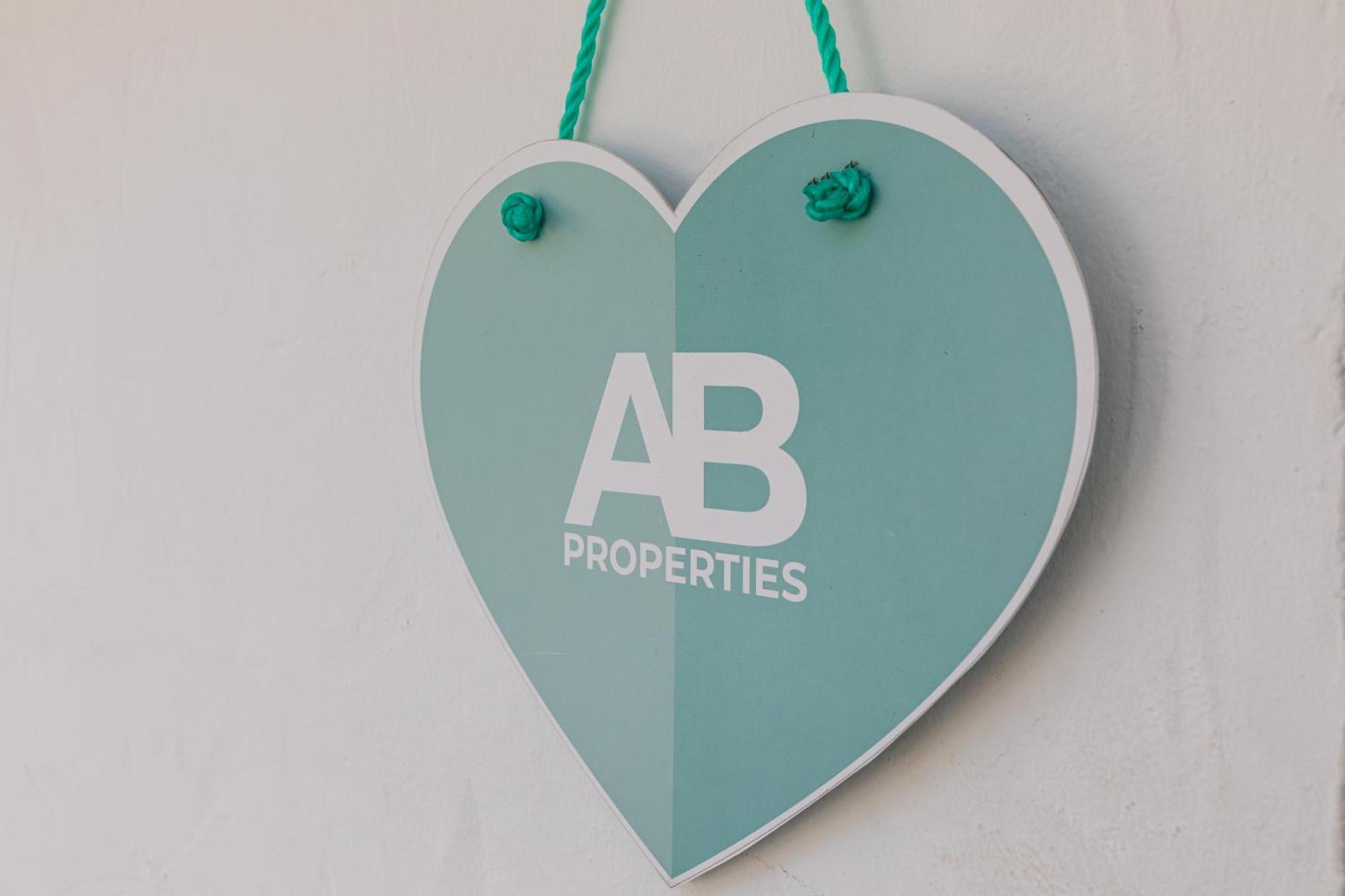 Ab Properties - Design Penthouse Marbella - Puerto Banus - Golden Mile - Pool And Tropical Garden View Eksteriør bilde